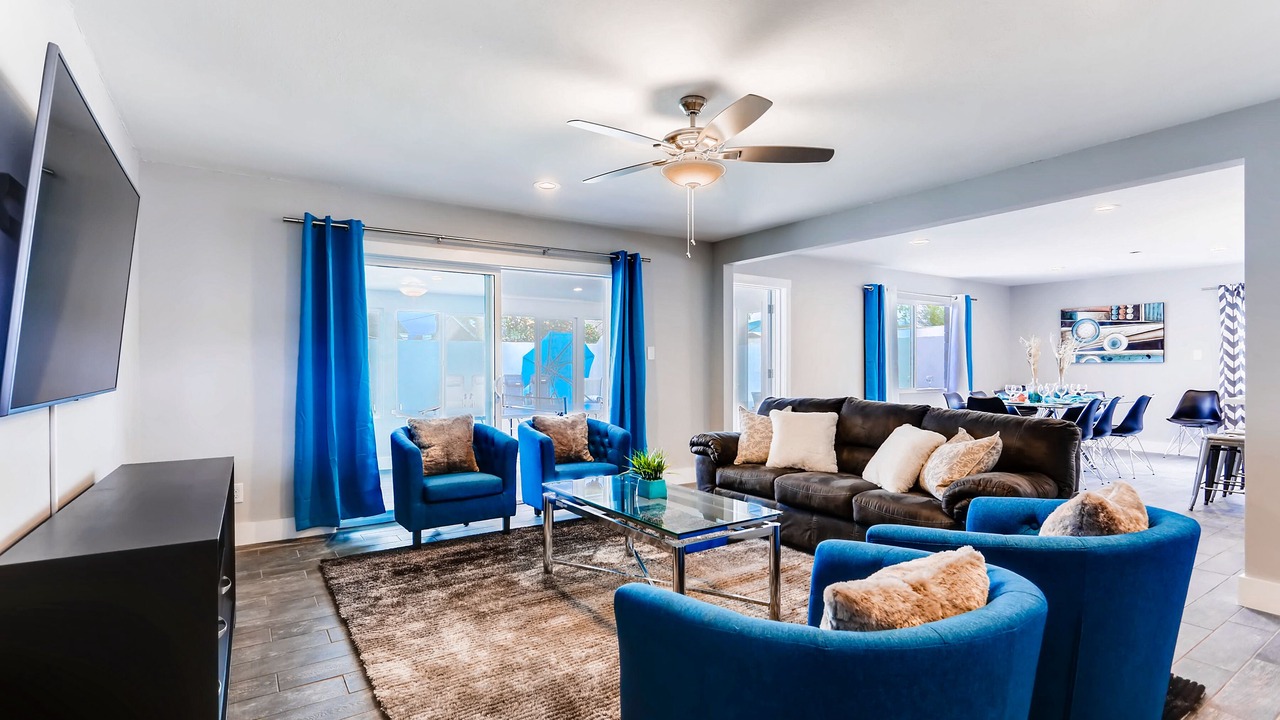 Photo of Livingroom in Scottsdale Estates Nine