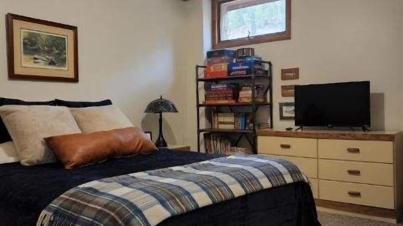 Photo of Bedroom in Hidden Valley