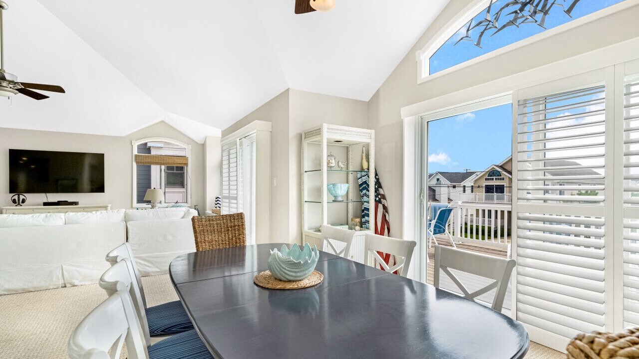Photo of Bedroom in Avalon