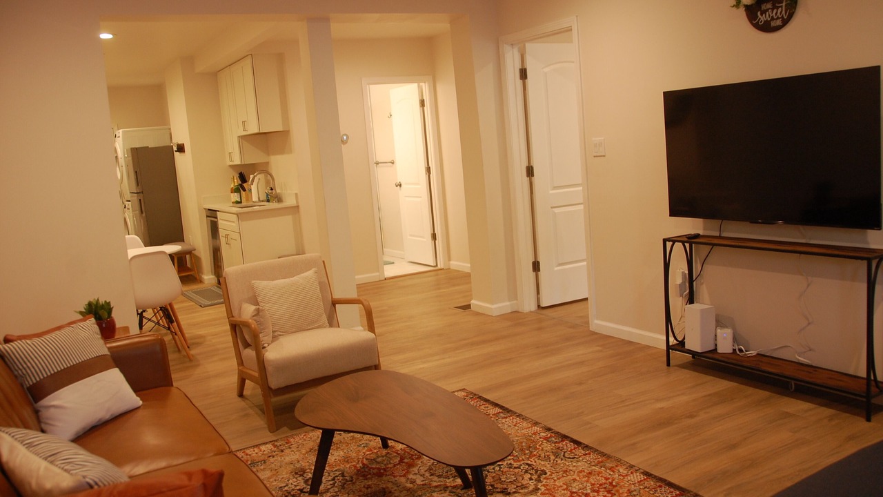 Photo of Livingroom in East Liberty
