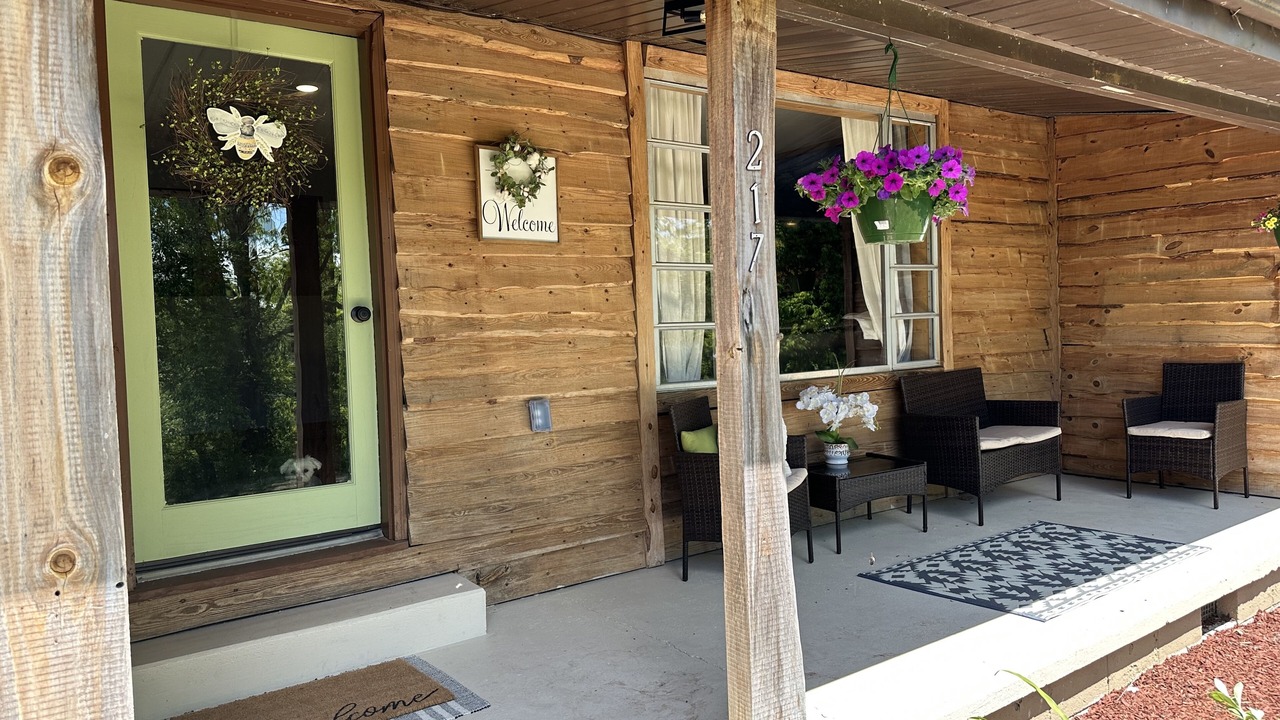 Photo of Outdoor in Helenwood