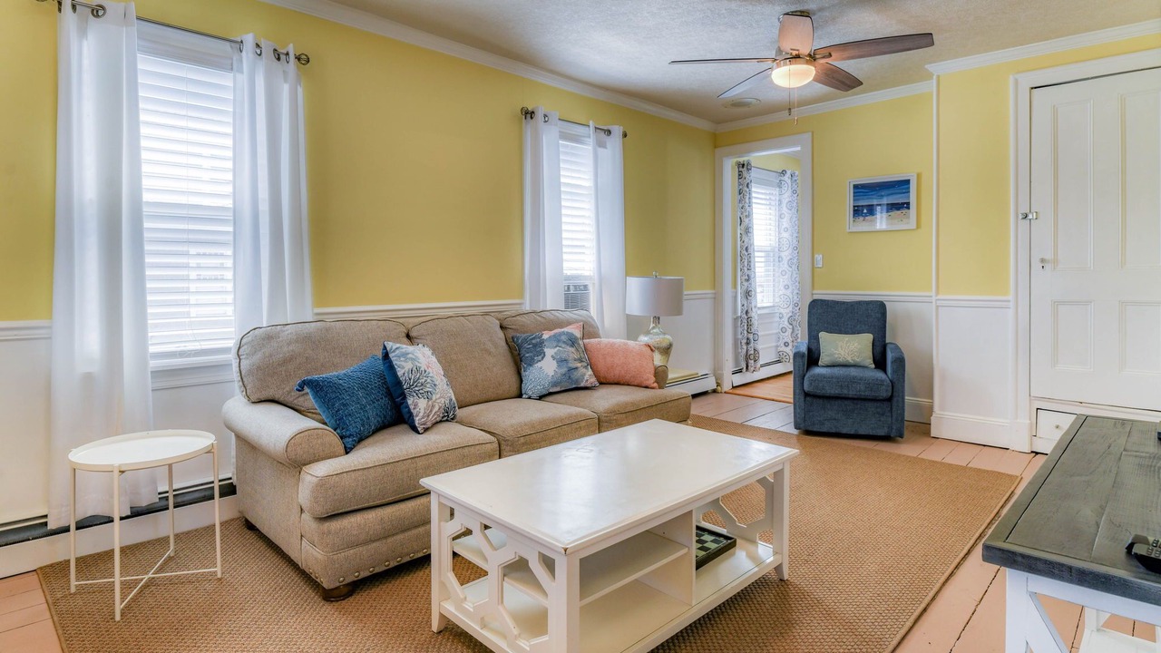 Photo of Livingroom in Ocean Grove