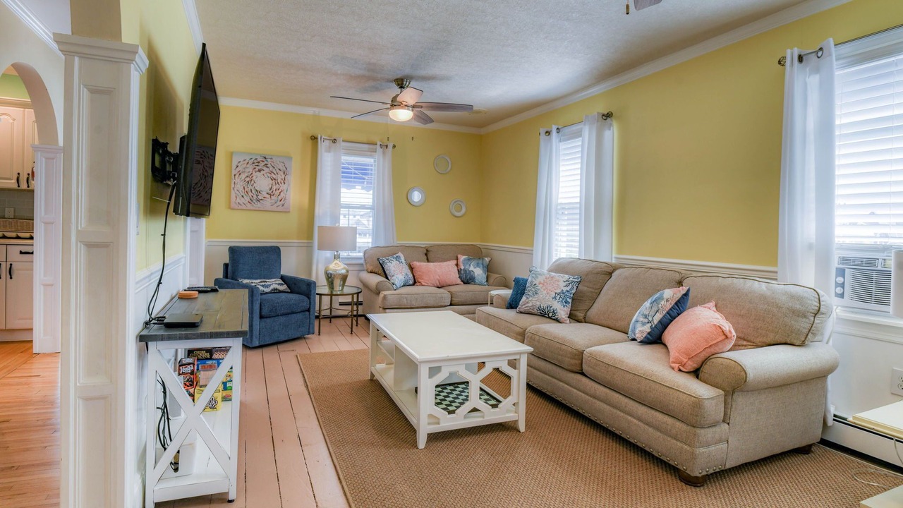 Photo of Livingroom in Ocean Grove