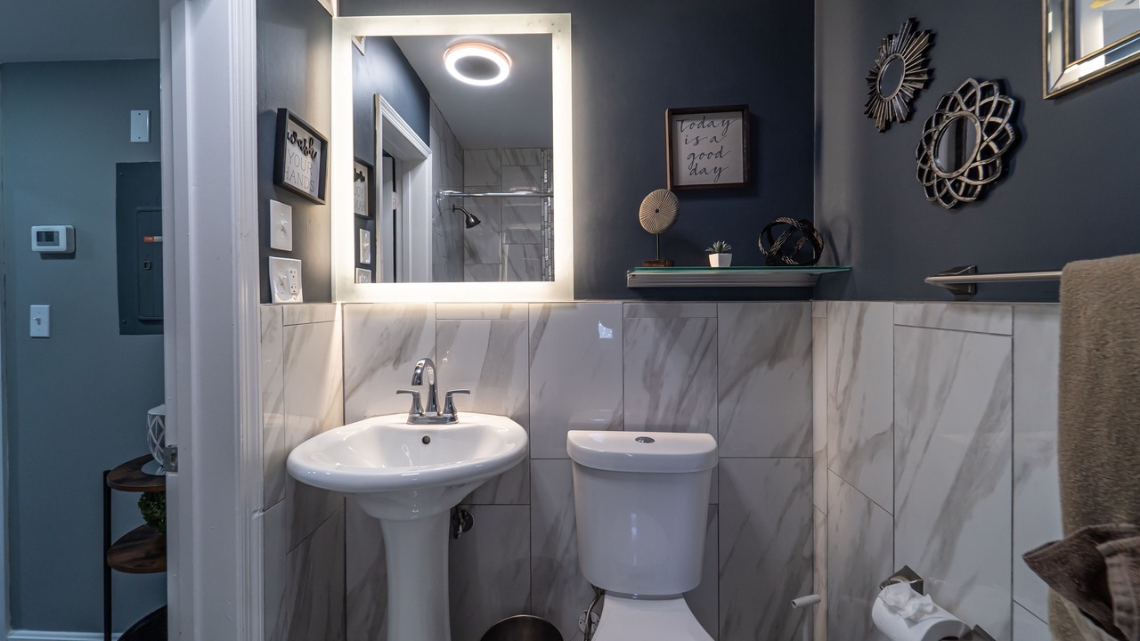 Photo of Bathroom in Washington