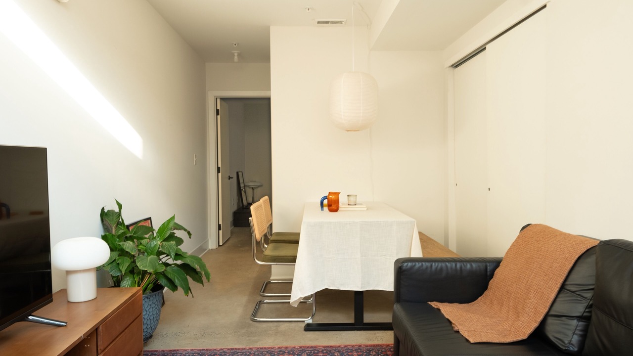 Photo of Livingroom in Brewerytown