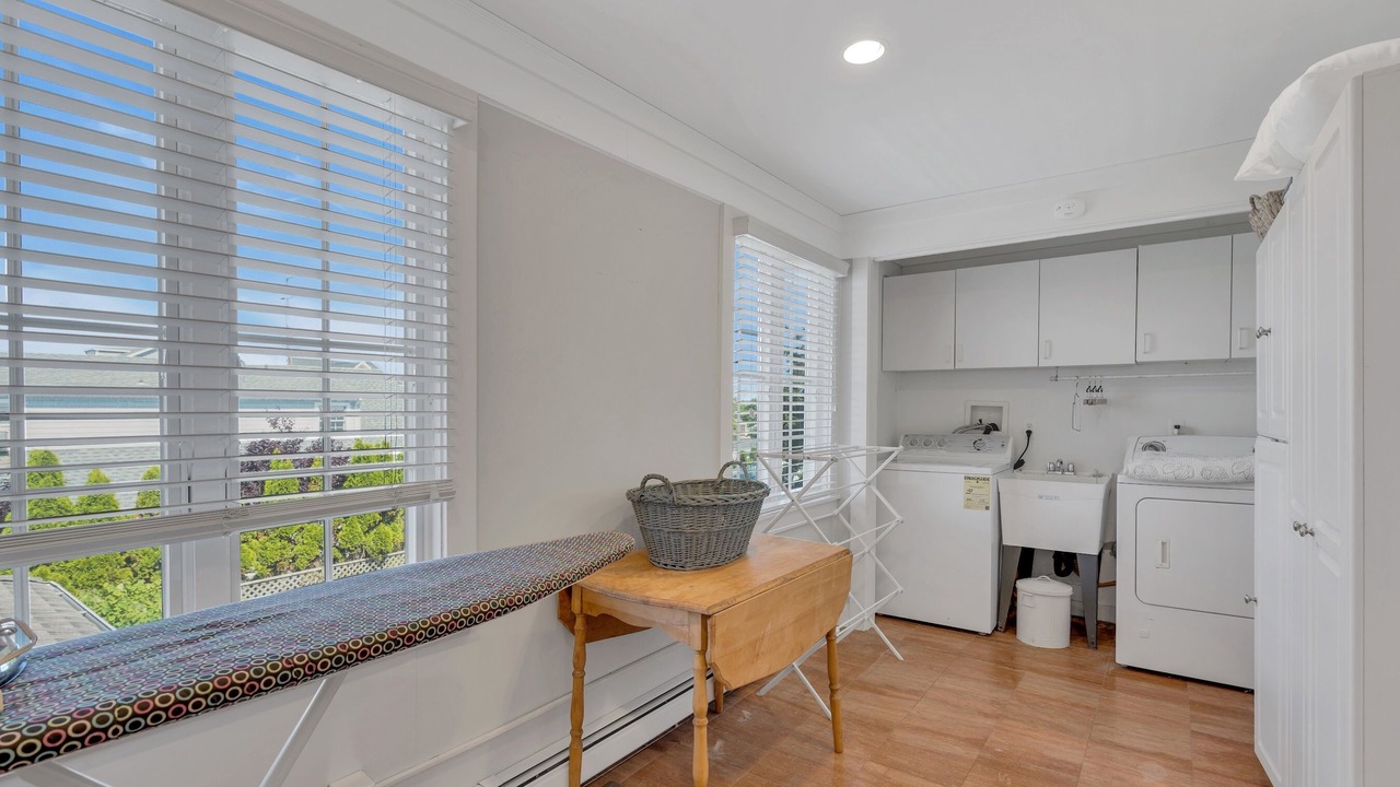 Photo of Bedroom in Mantoloking