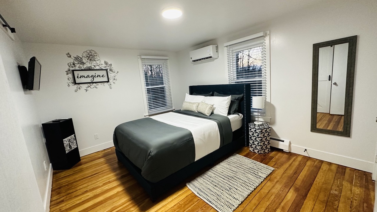 Photo of Bedroom in Mt. Bethel