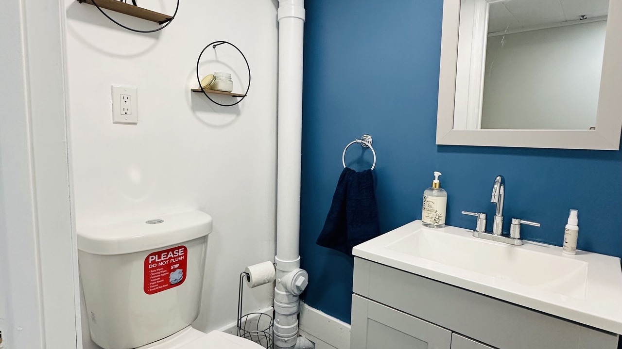 Photo of Bathroom in Mt. Bethel