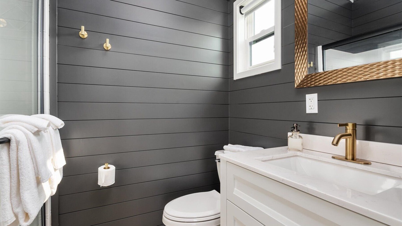 Photo of Bathroom in Grasonville