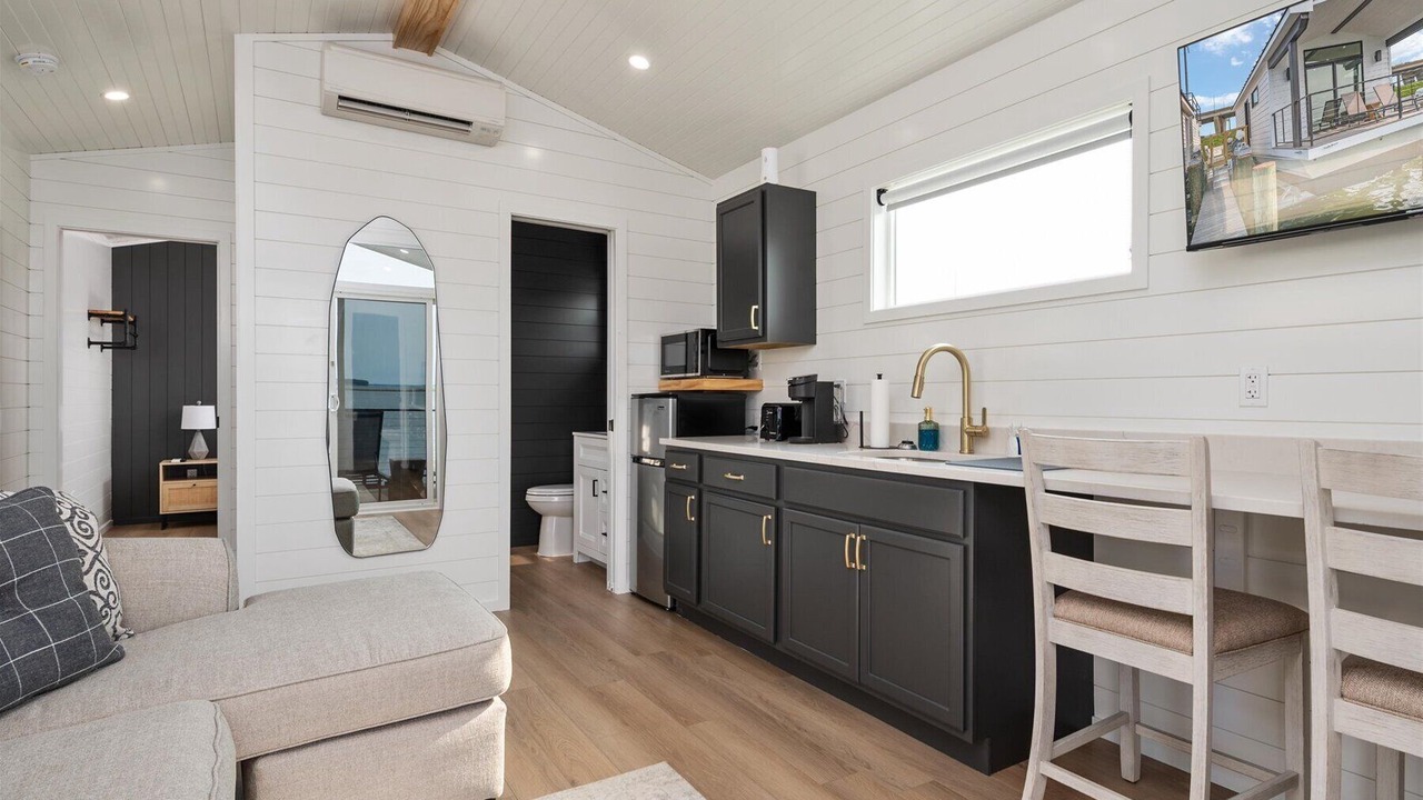 Photo of Livingroom in Grasonville
