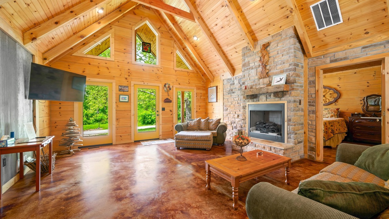 Photo of Livingroom in Gnaw Bone