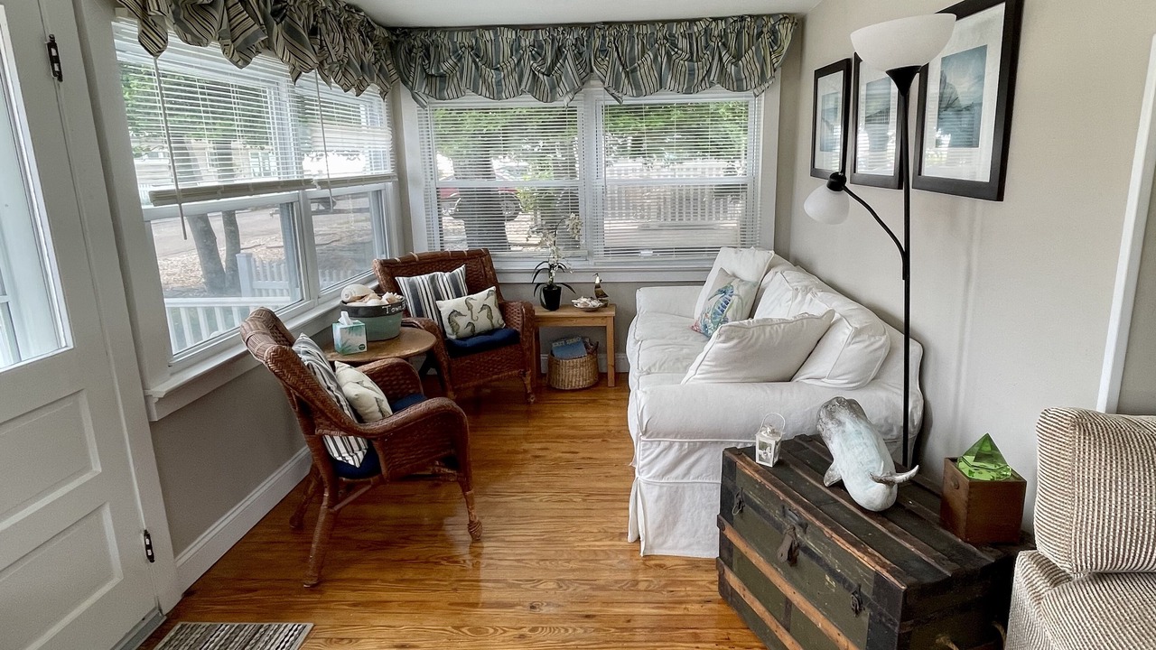 Photo of Bedroom in Town Bank