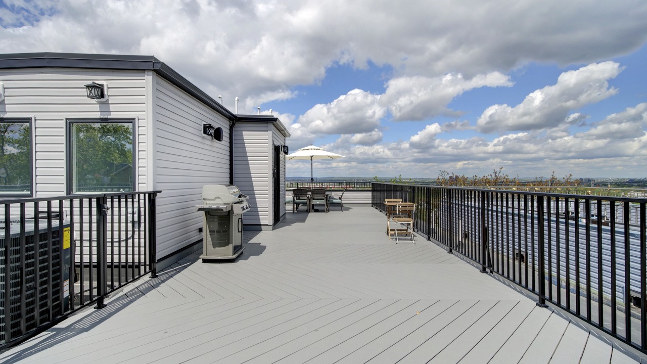 Photo of Patio Balcony in The Heights