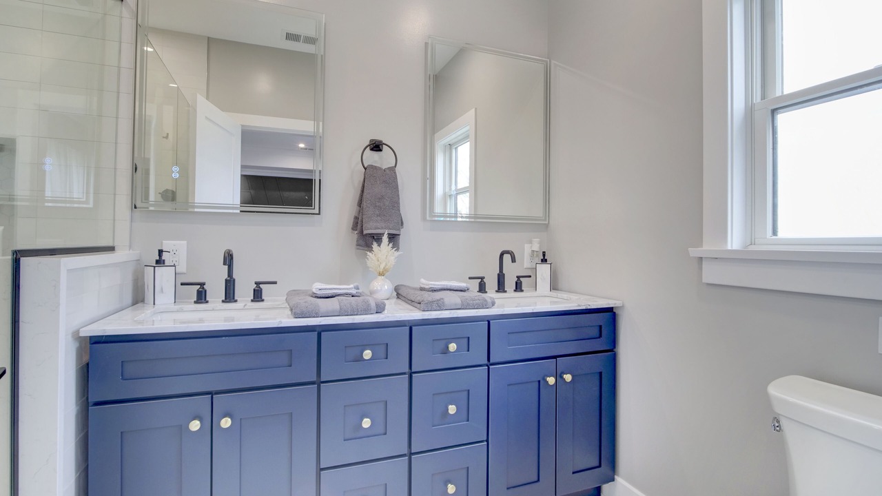 Photo of Bathroom in The Heights