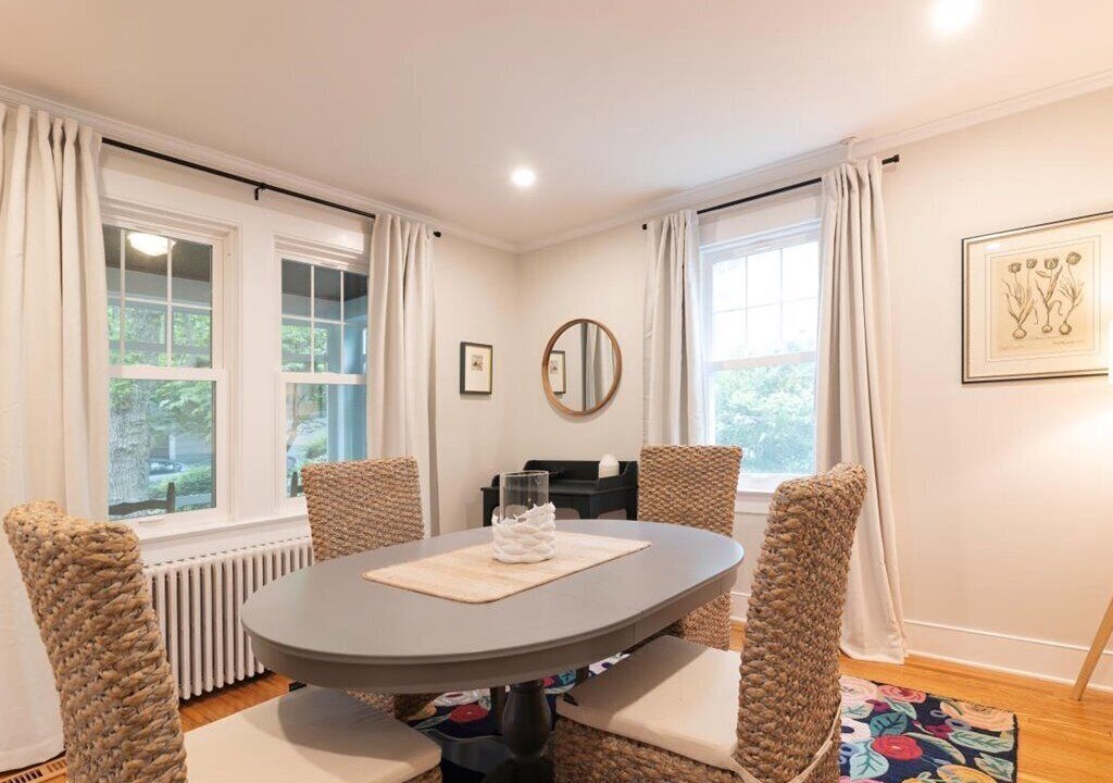 Photo of Livingroom in Unionville