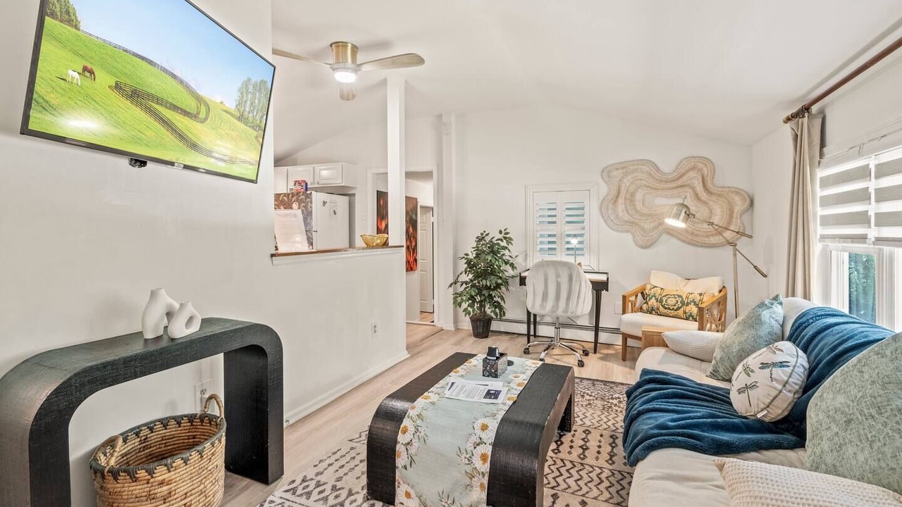 Photo of Livingroom in Wagontown