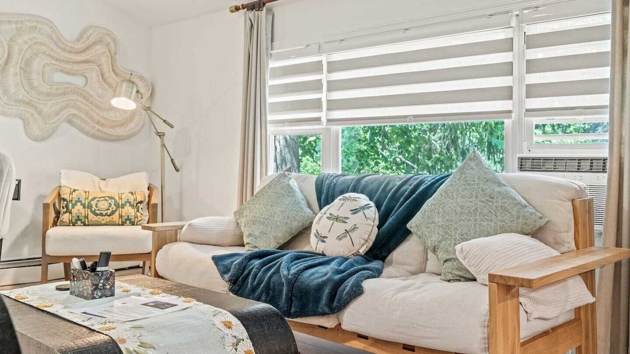 Photo of Livingroom in Wagontown