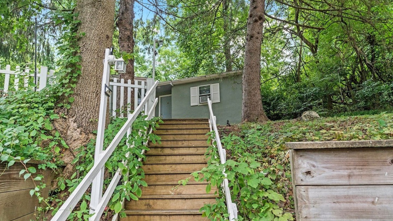 Photo of Outdoor in Wagontown