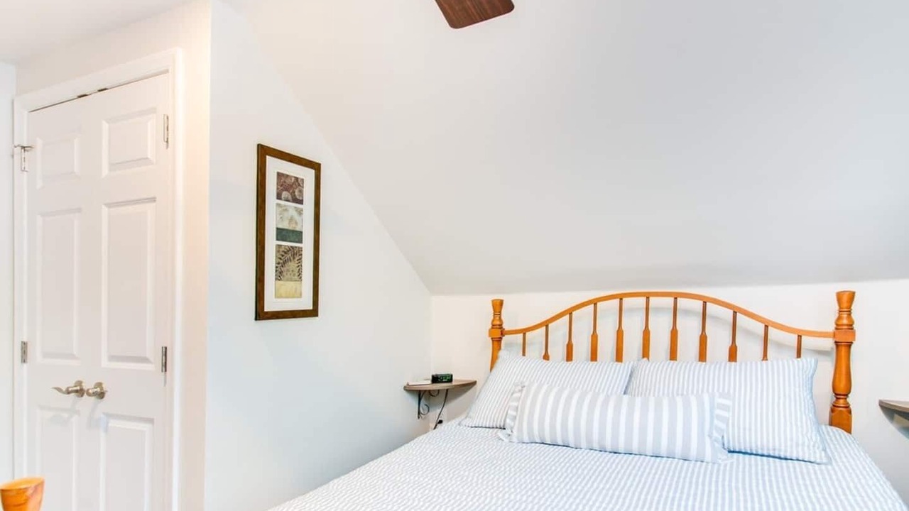 Photo of Bedroom in Wayne