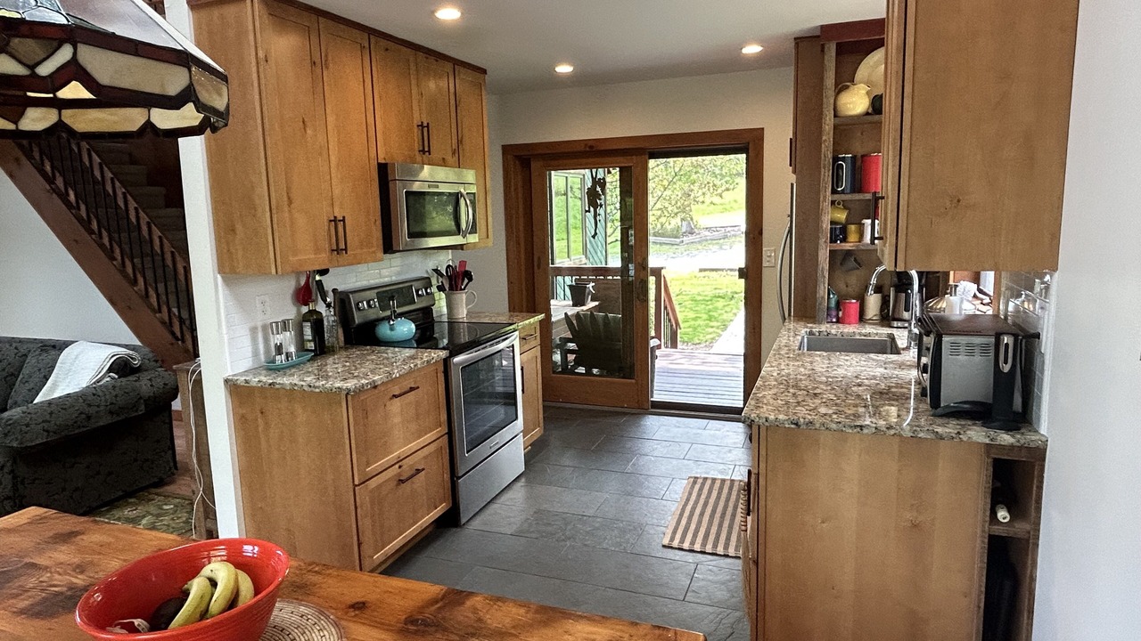 Photo of Kitchen in Highland Lake