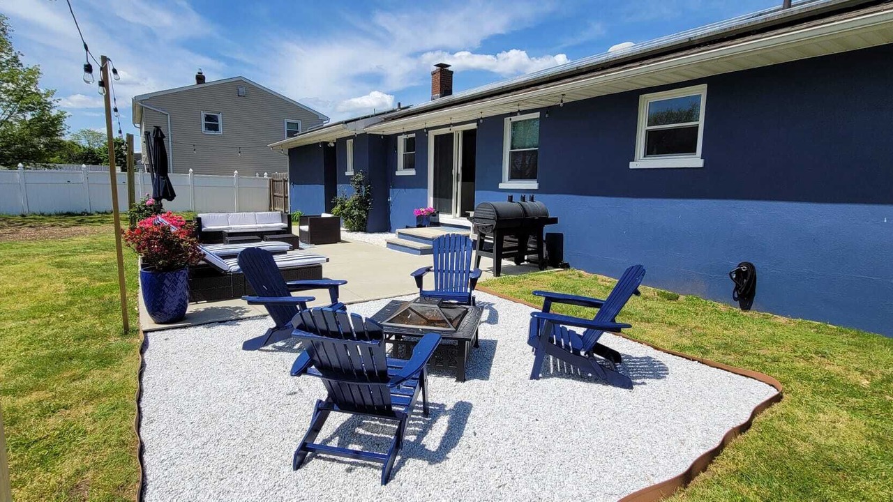 Photo of Outdoor in New Monmouth