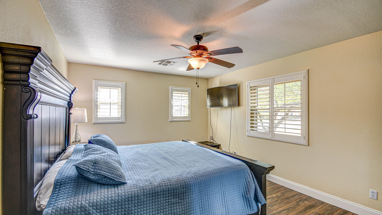 Photo of Bedroom in East Mesa