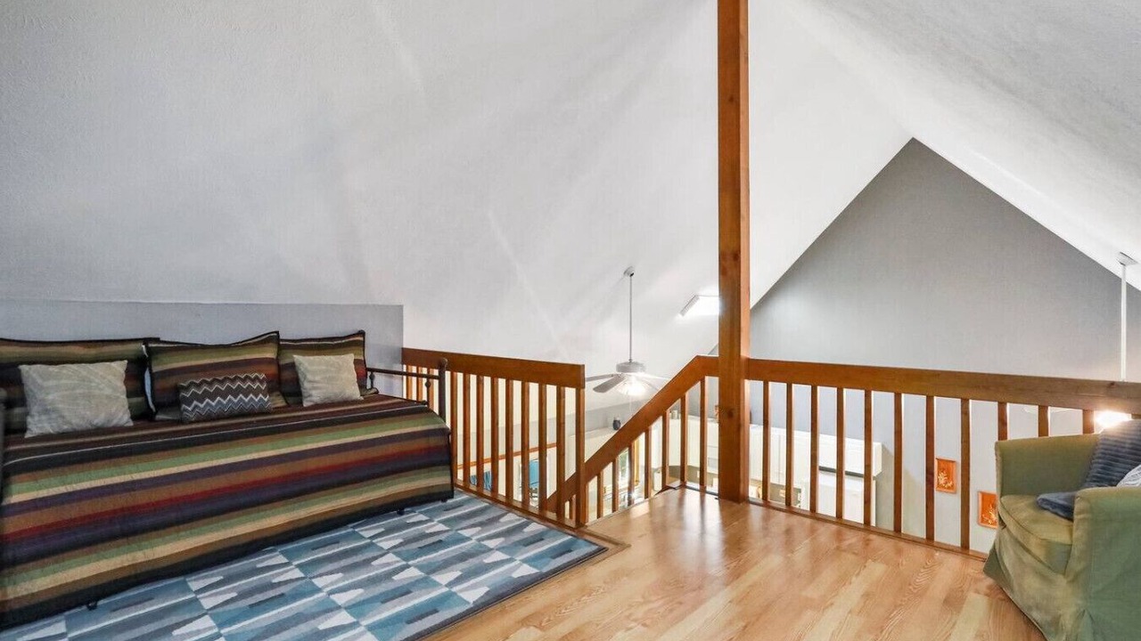 Photo of Bedroom in Berkeley Springs