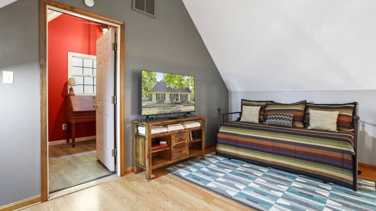 Photo of Bedroom in Berkeley Springs