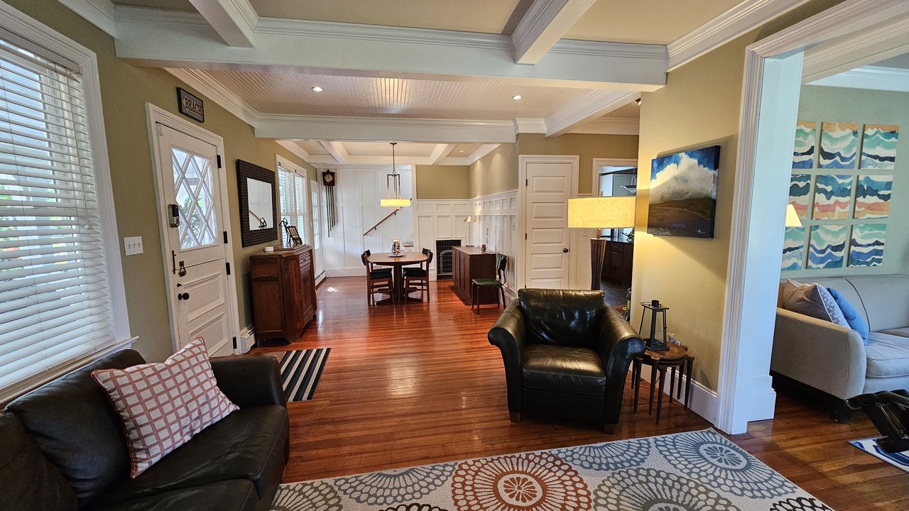 Photo of Livingroom in Asbury Park