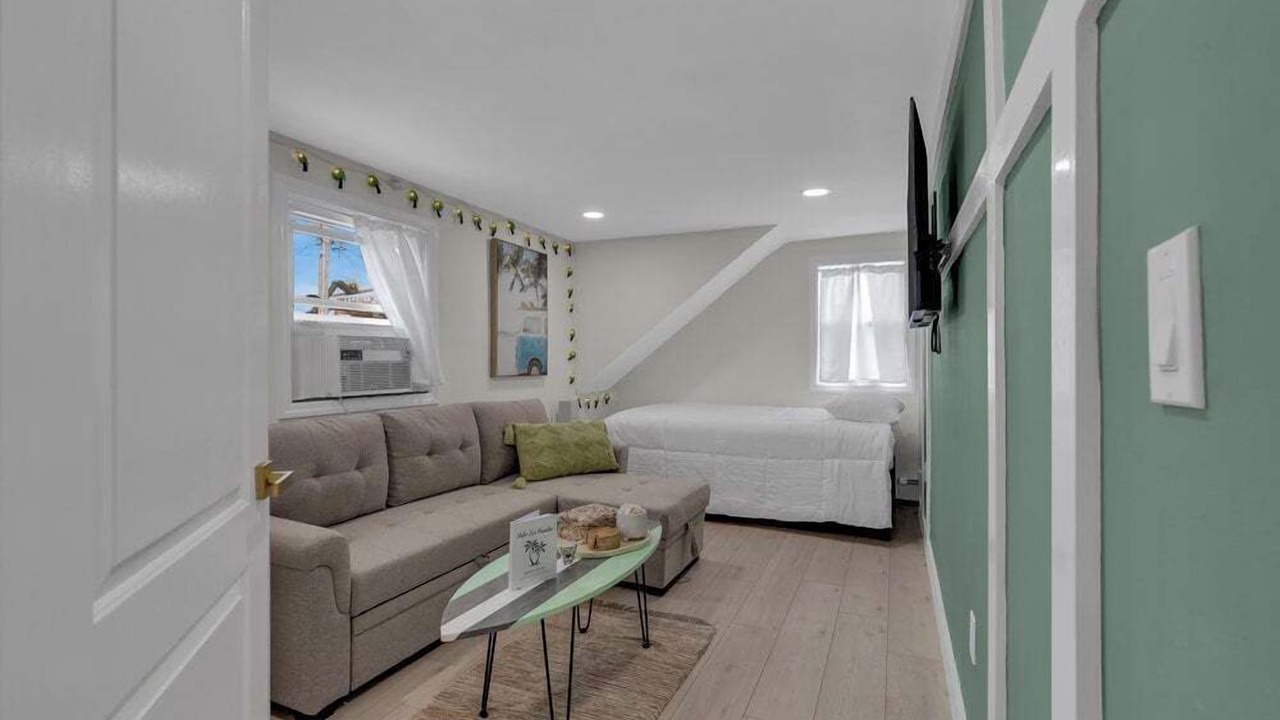 Photo of Bedroom in Seaside Heights