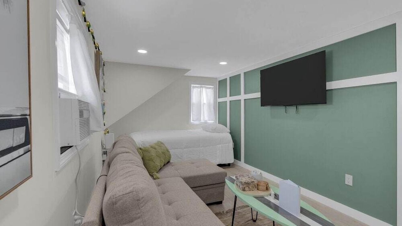 Photo of Bedroom in Seaside Heights