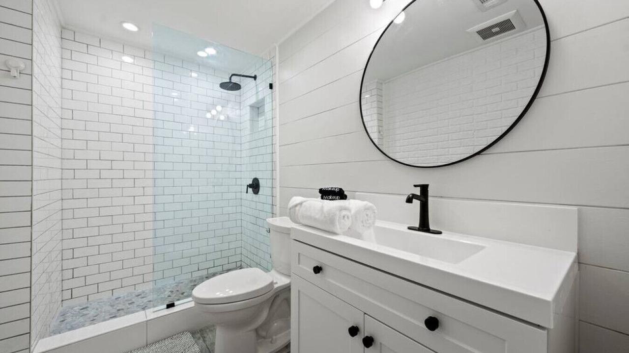 Photo of Bathroom in Woodbridge