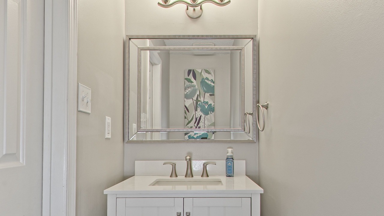 Photo of Bathroom in Norfolk - Virginia Beach