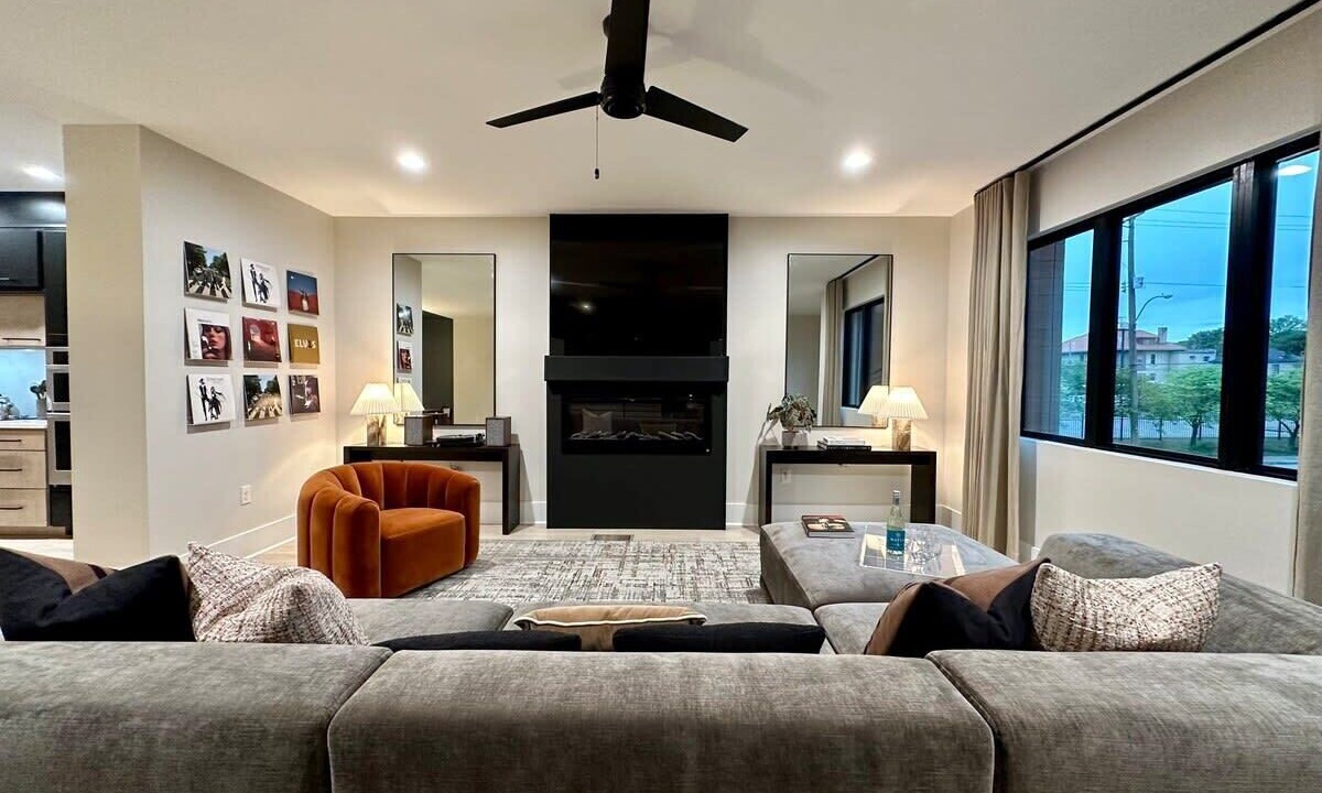 Photo of Livingroom in New Pathways