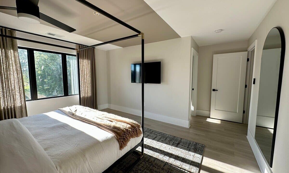 Photo of Bedroom in New Pathways