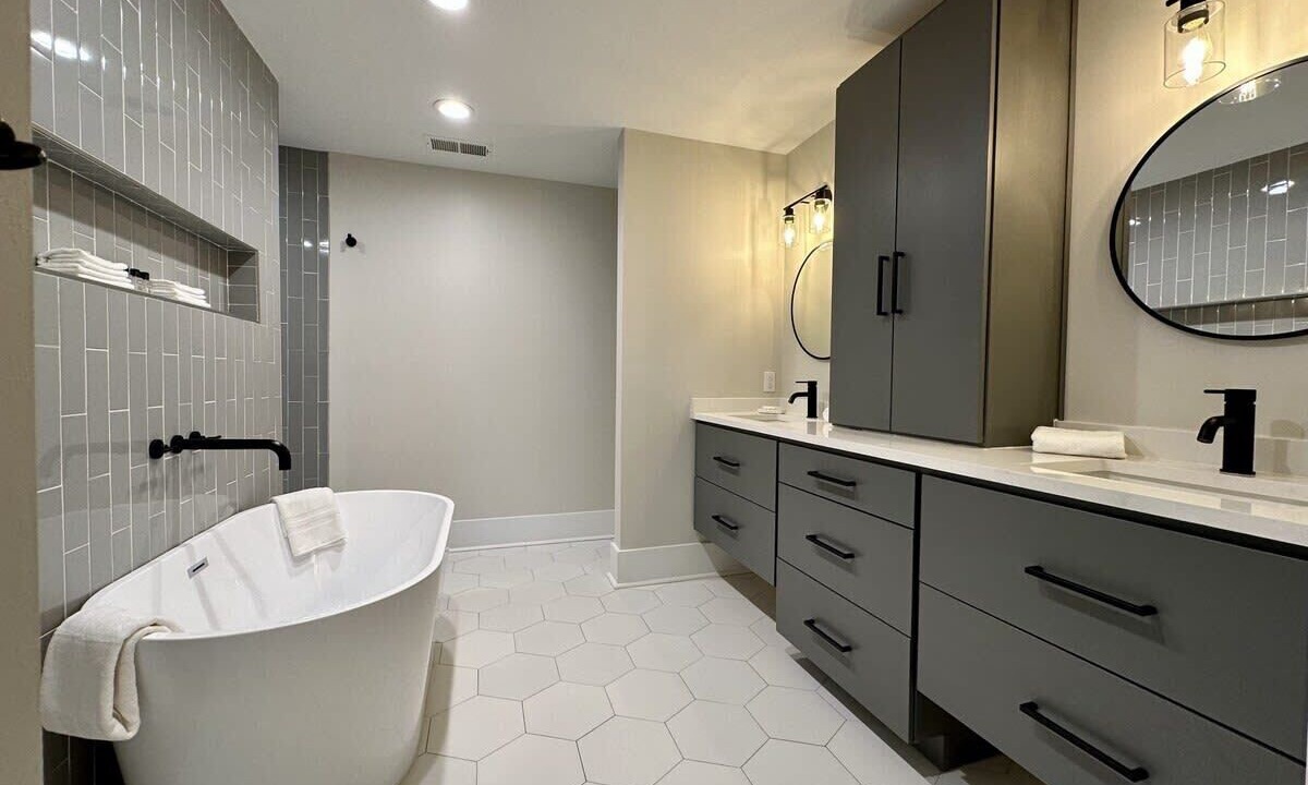 Photo of Bathroom in New Pathways