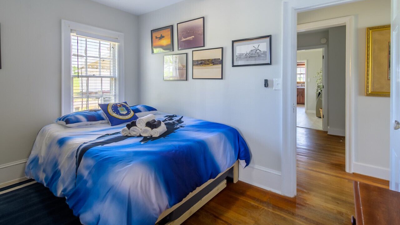 Photo of Bedroom in Surry