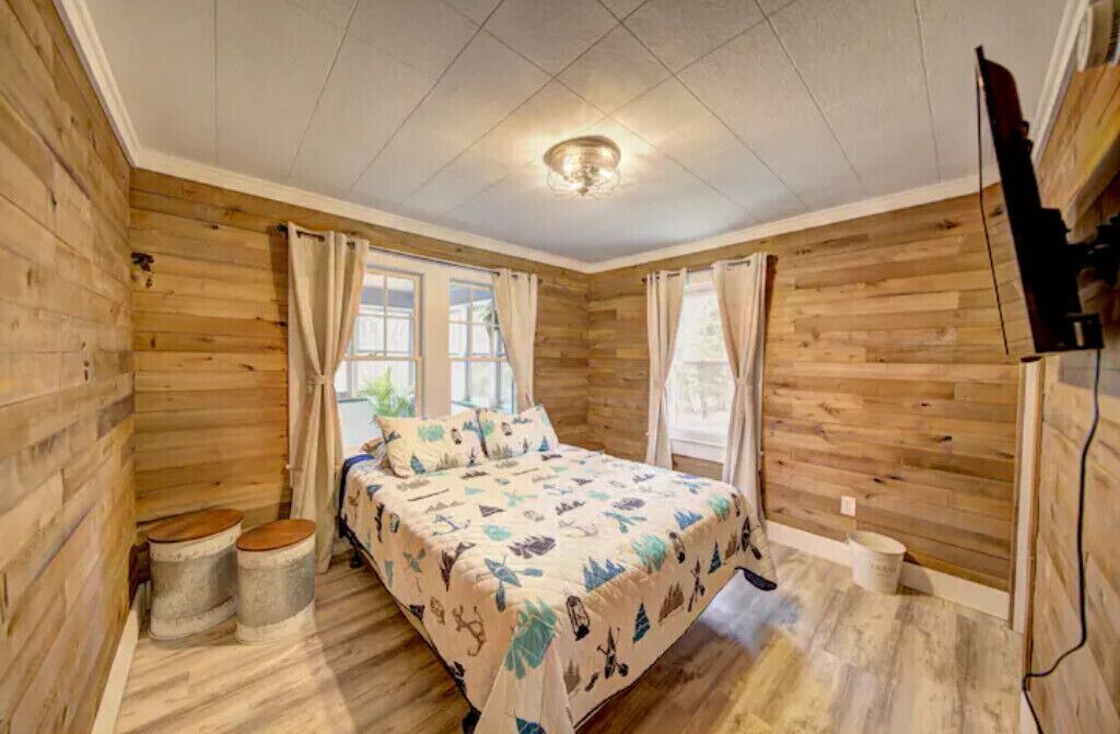 Photo of Bedroom in Hawley