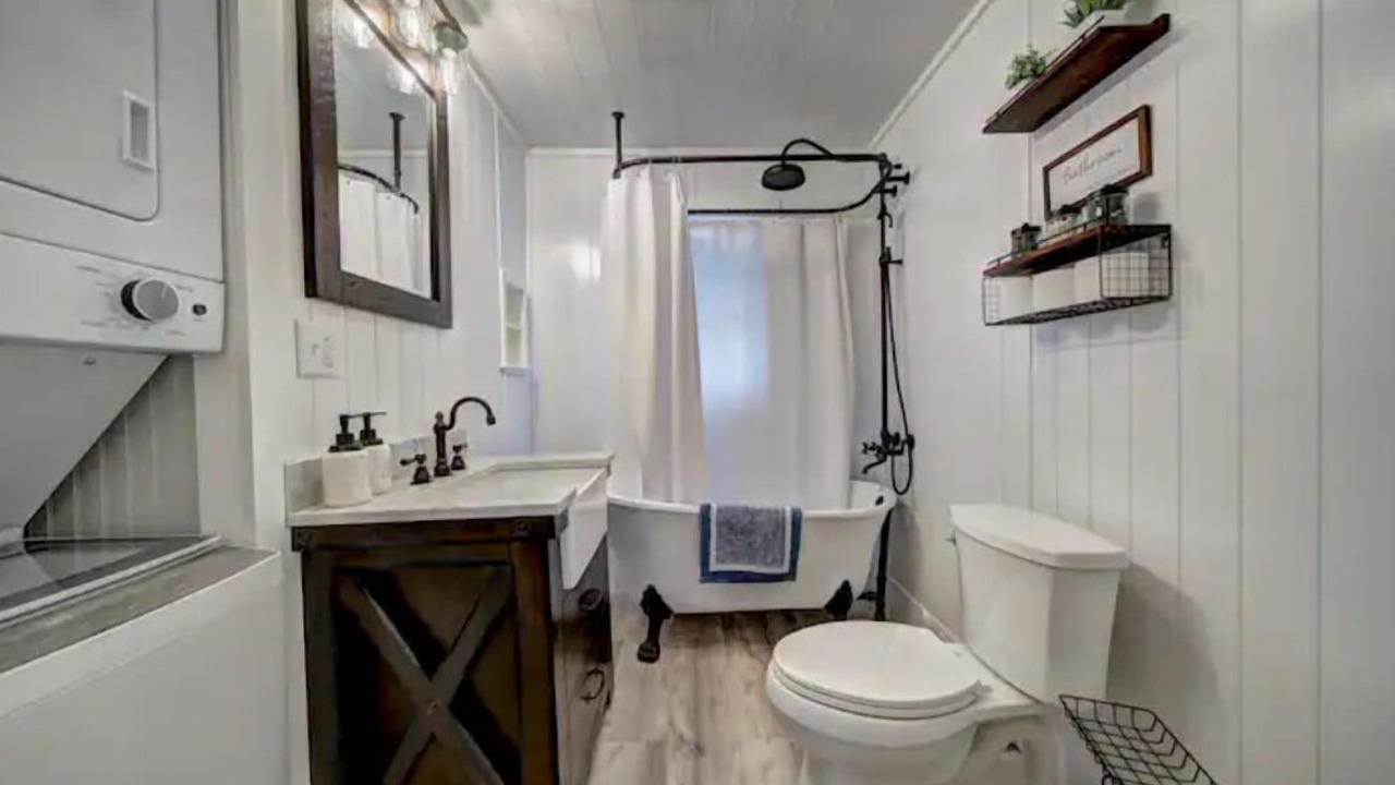 Photo of Bathroom in Hawley
