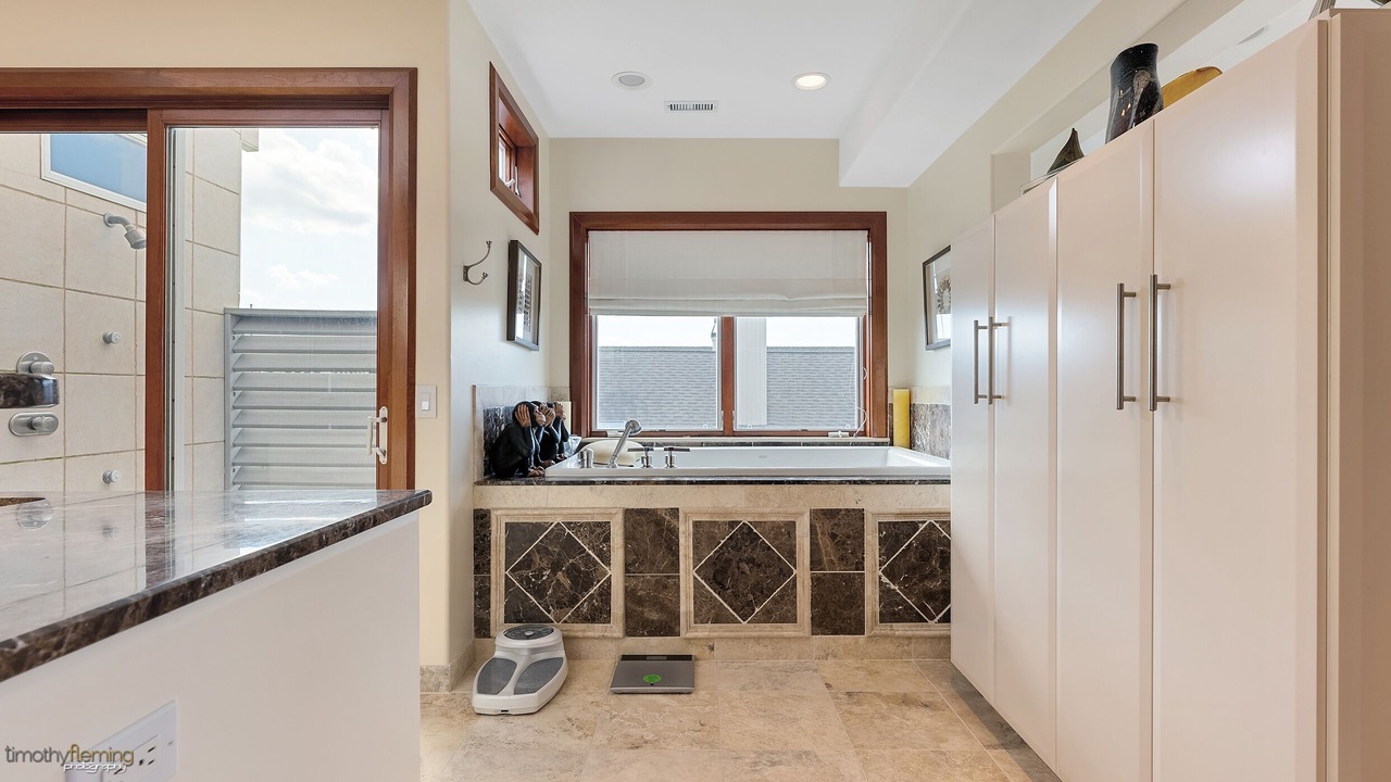 Photo of Bathroom in Avalon