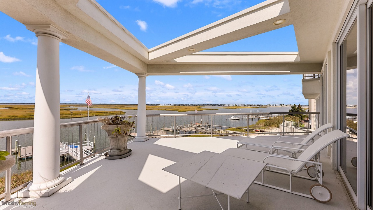 Photo of Patio Balcony in Avalon
