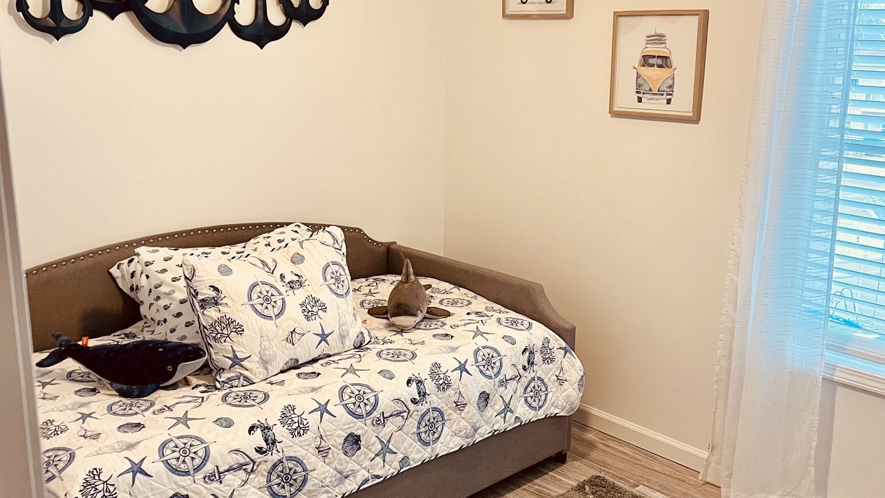 Photo of Bedroom in Beach Haven West
