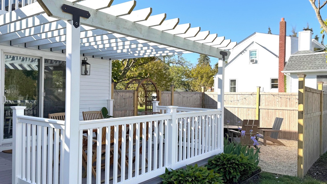 Photo of Patio Balcony in Village Green