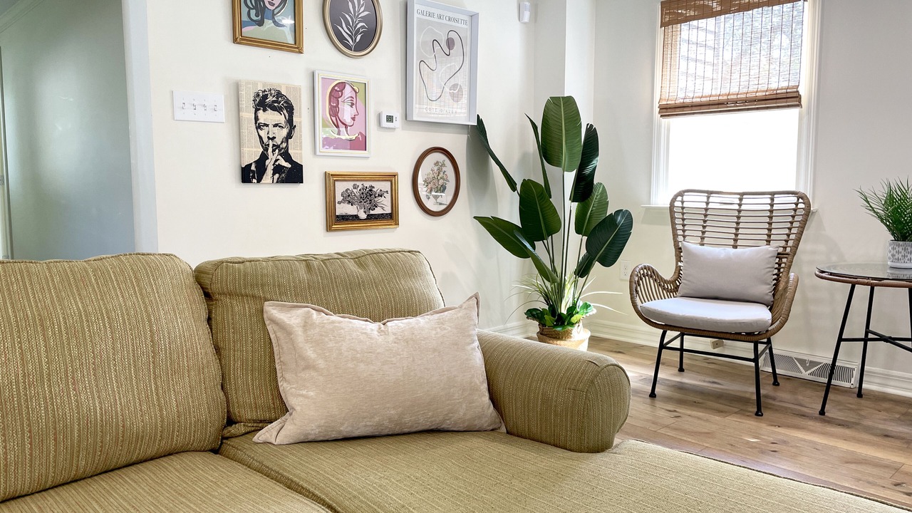 Photo of Livingroom in Village Green