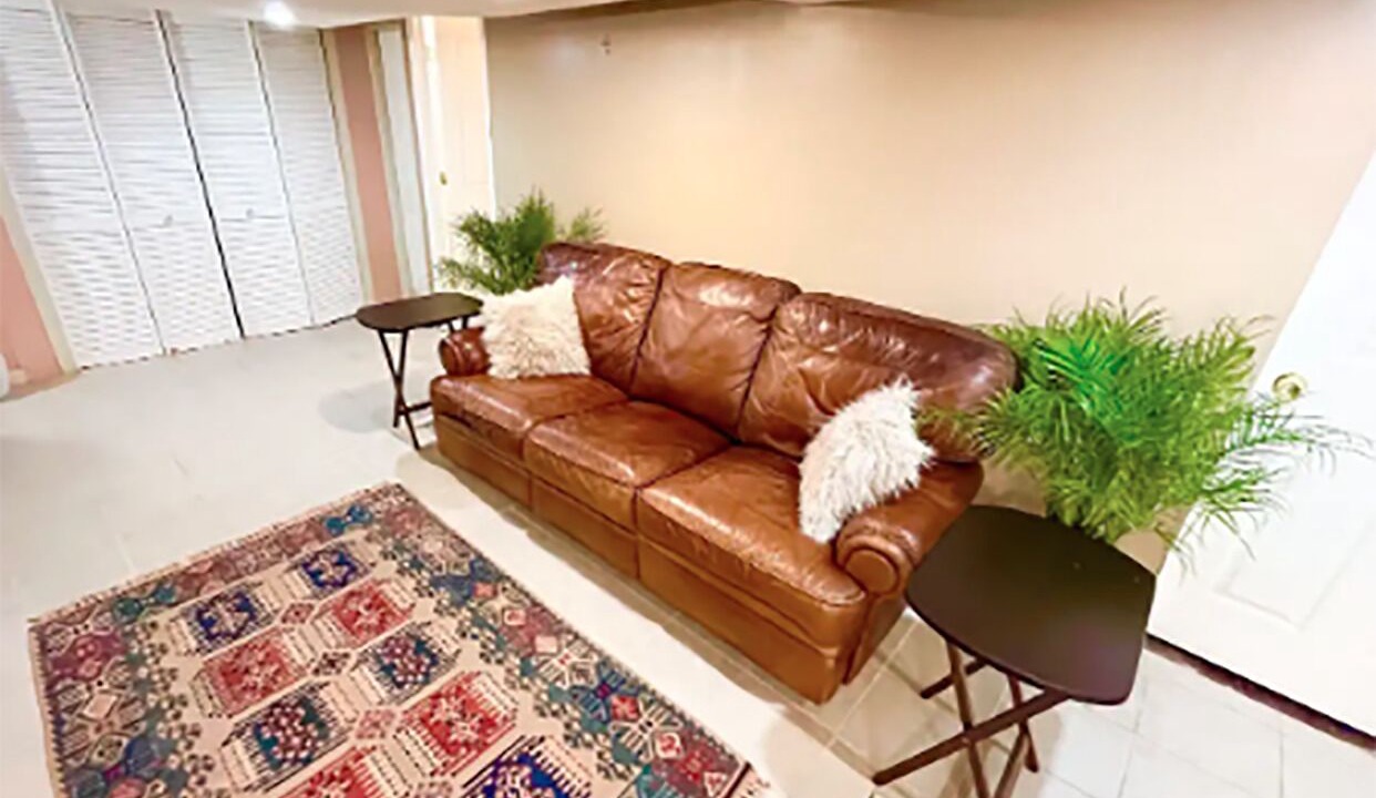 Photo of Livingroom in West Bronx