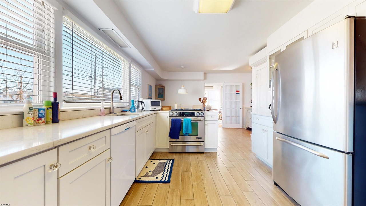 Photo of Kitchen in A-Zone