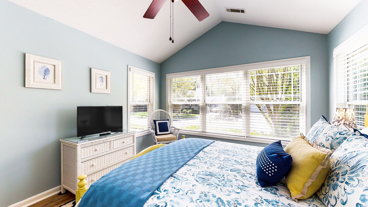 Photo of Bedroom in Frankford