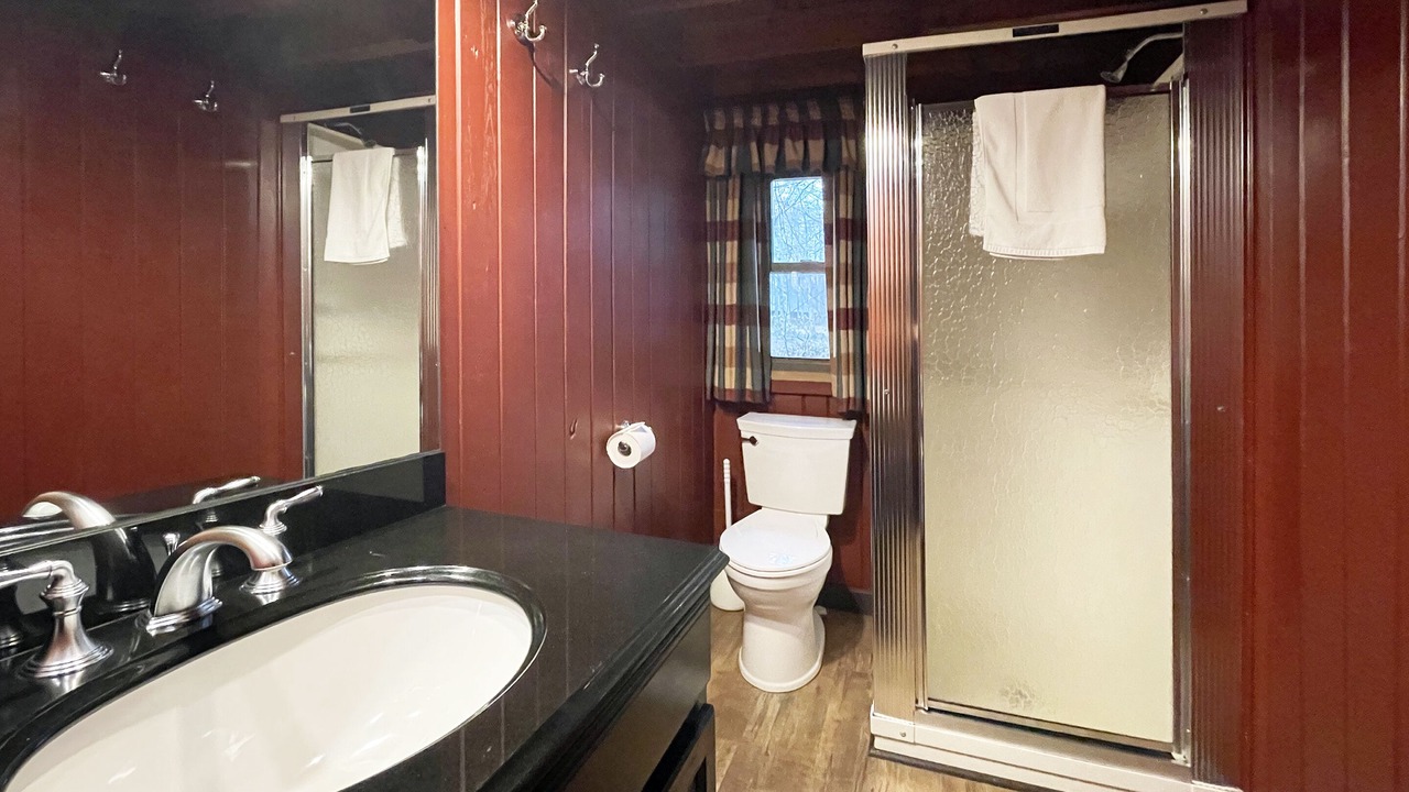 Photo of Bathroom in Reeders