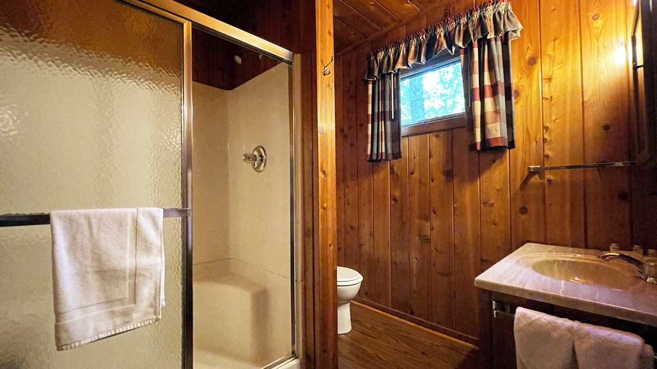 Photo of Bathroom in Reeders