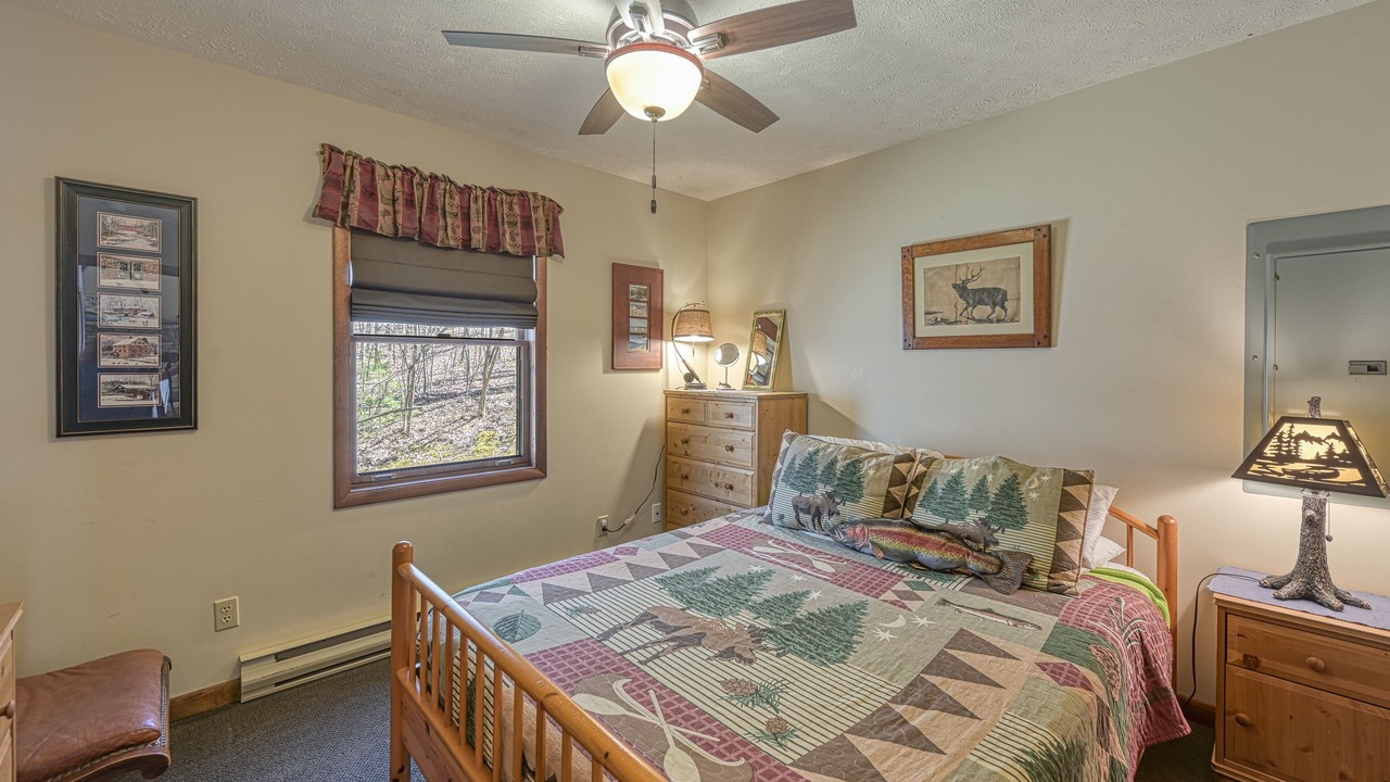 Photo of Bedroom in North Glade Hills